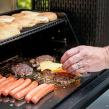 Masterbuilt Gravity Series™ 800 Digital Charcoal Griddle + Grill + Smoker with PIZZA OVEN ATTACHMENT