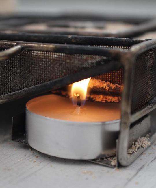 ProQ Artisan Cold Smoke Generator with Dust & Tealight